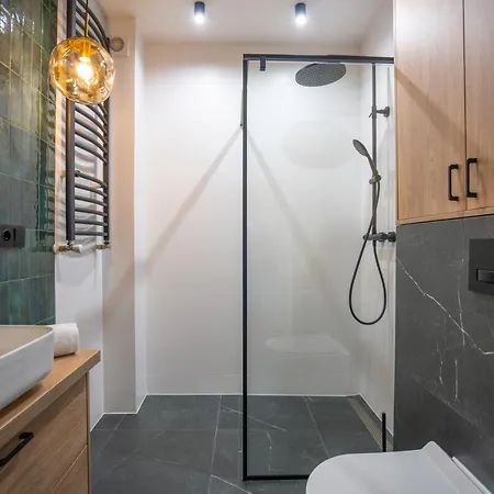 Rentplanet - Schroniskowa Apartmán