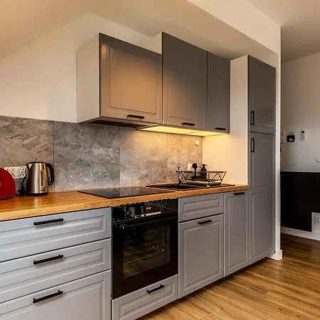 Rentplanet - Schroniskowa Apartmán