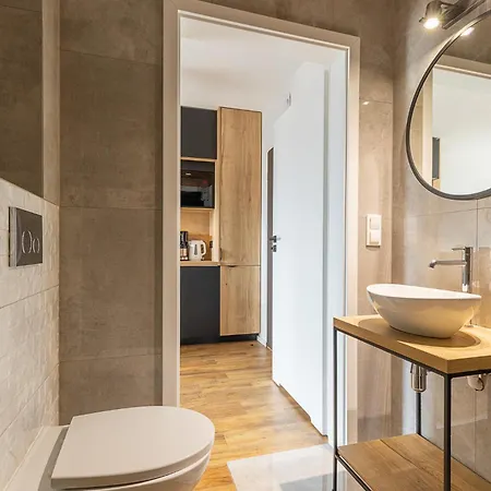 Rentplanet - Schroniskowa Apartmán