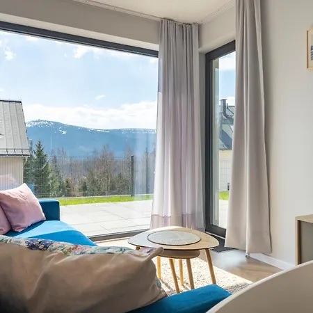 Apartmán Rentplanet - Schroniskowa