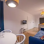 Rentplanet - Schroniskowa *