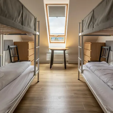 Rentplanet - Schroniskowa Apartmán *