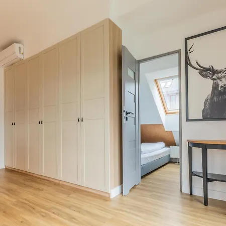 Apartmán Rentplanet - Schroniskowa Sklářská Poruba