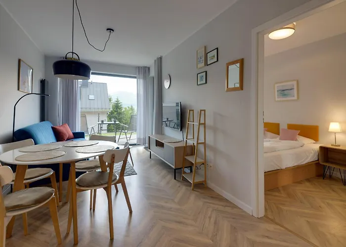 Rentplanet - Schroniskowa Apartment *